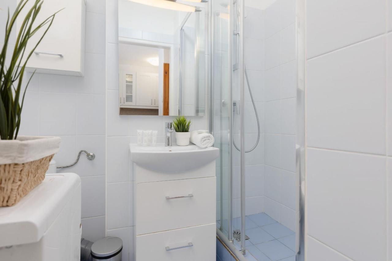 Studio Warsaw Downtown By Noclegi Renters Exteriör bild